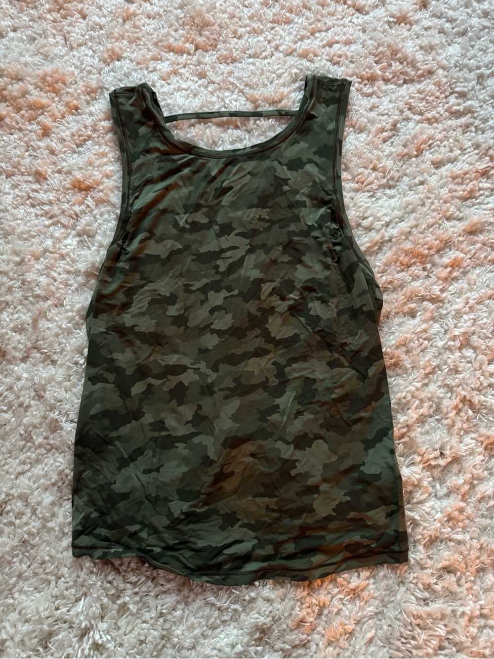 Lululemon Deep Stretch Tank Top • US 4